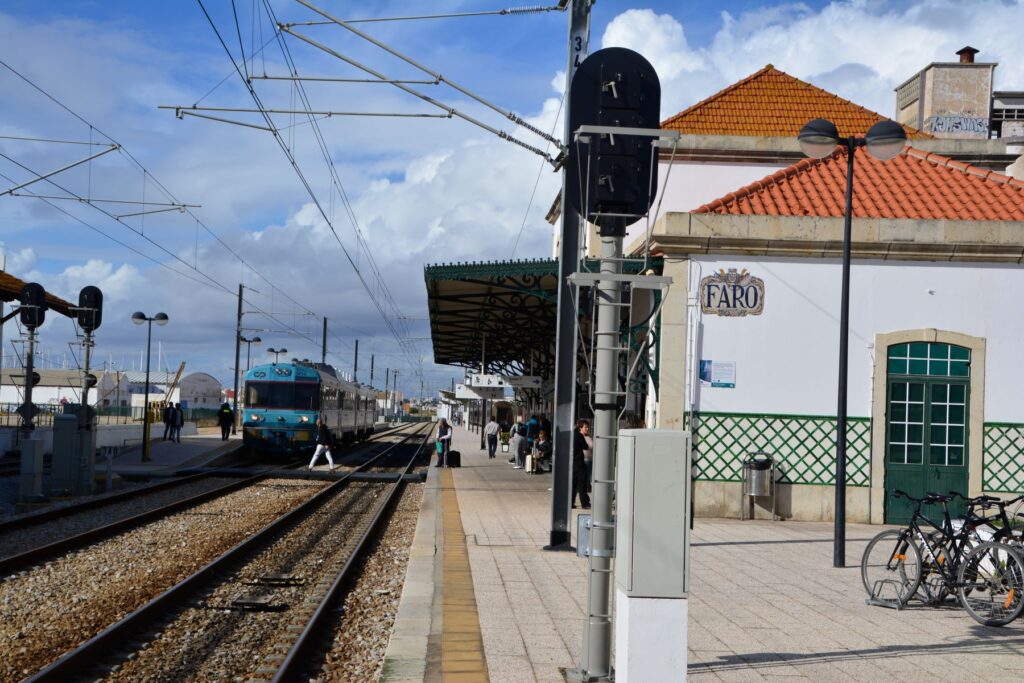Faro Bahnhof